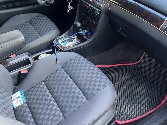 1997 Audi A6 II (C5), синий, 650000 рублей - вид 6