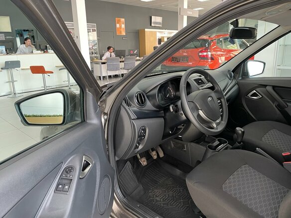 2025 Lada (ВАЗ) Granta I Рестайлинг, коричневый, 770000 рублей - вид 12
