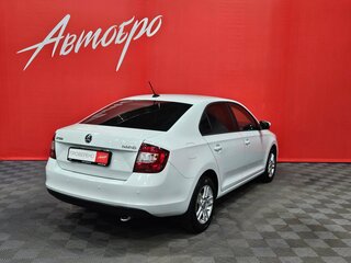 2018 Skoda Rapid I Рестайлинг, белый, 1135000 рублей, вид 5