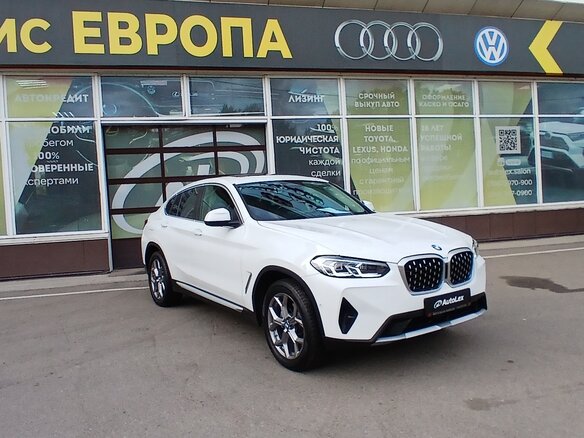 2022 BMW X4 20i II (G02) Рестайлинг, белый, 5595000 рублей - вид 2