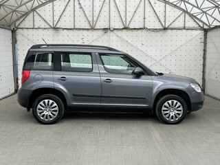 2014 Skoda Yeti I, серый, 990000 рублей, вид 4