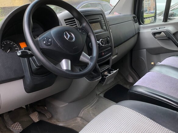 2007 Mercedes-Benz Sprinter, серый, 2600000 рублей - вид 3