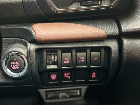 2018 Subaru Forester V, белый, 2550000 рублей - вид 9