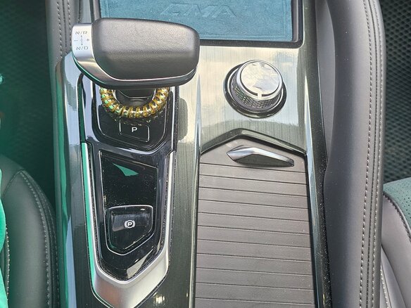 2023 Geely Monjaro I, зелёный, 3100000 рублей - вид 21