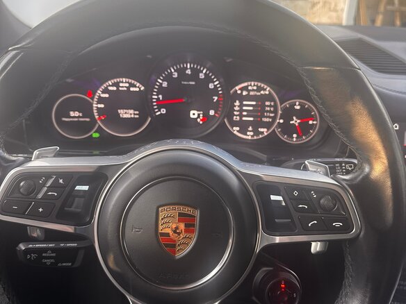 2020 Porsche Cayenne III, белый, 5650000 рублей - вид 9