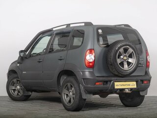 2018 Chevrolet Niva I Рестайлинг, серый, 869000 рублей, вид 5