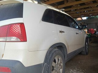 2010 Kia Sorento II, белый, 1200000 рублей, вид 4