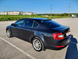 2014 Skoda Octavia III (A7), чёрный, 1155000 рублей, вид 3