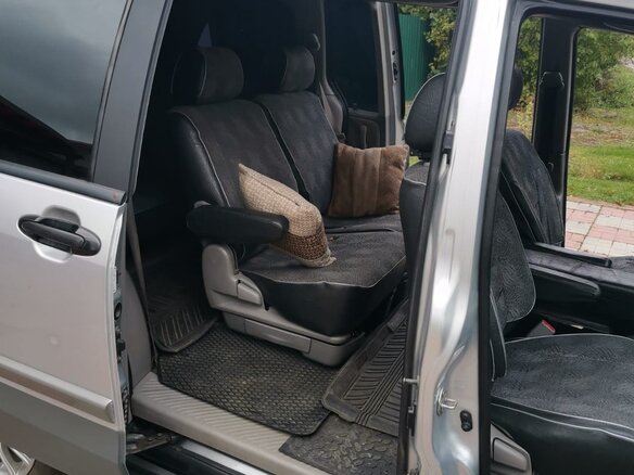 2000 Mazda MPV II (LW), серебристый, 600000 рублей - вид 10