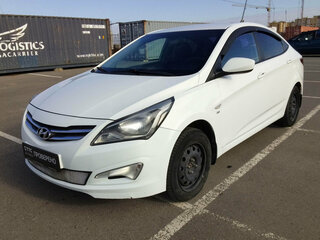 2015 Hyundai Solaris I Рестайлинг, белый, 828000 рублей, вид 1