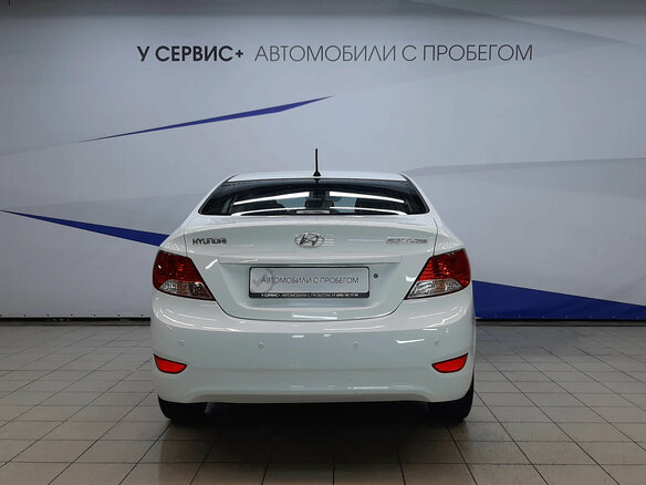 2012 Hyundai Solaris I, белый, 780000 рублей - вид 3