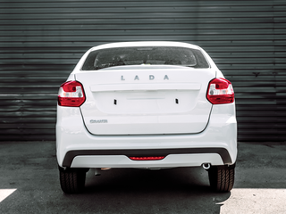 2026 Lada (ВАЗ) Granta I Рестайлинг, белый, 1267000 рублей, вид 5