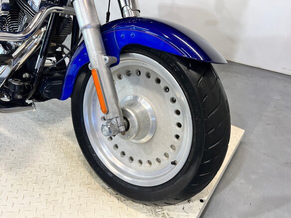 2007 Harley-Davidson Fat Boy, синий, 610000 рублей - вид 7