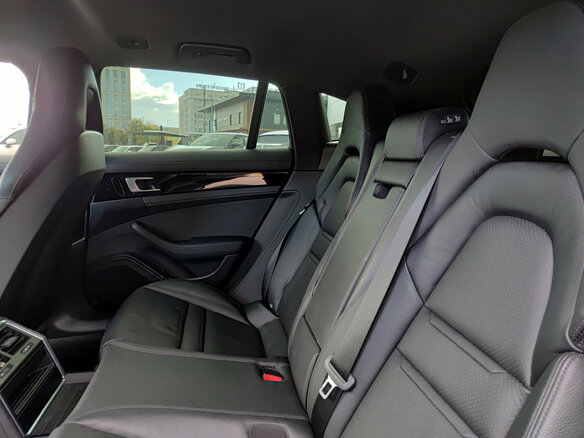 2019 Porsche Panamera 4 Sport Turismo II, серый, 7500000 рублей - вид 11