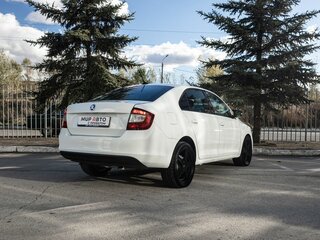 2018 Skoda Rapid I Рестайлинг, белый, 685000 рублей, вид 4
