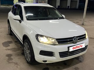 2013 Volkswagen Touareg II, белый, 2920000 рублей, вид 4