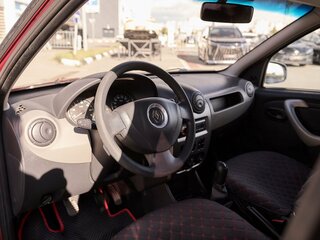 2014 Renault Sandero I, красный, 520000 рублей, вид 5