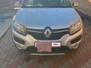 2015 Renault Sandero II, серебристый, 840000 рублей, вид 2