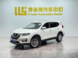 2023 Nissan X-Trail III Рестайлинг, белый, 2000000 рублей, вид 1