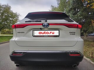 2021 Toyota Venza II, белый, 3156170 рублей, вид 3