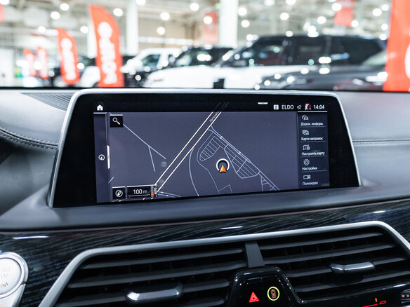 2021 BMW 7 серии 730d xDrive VI (G11/G12) Рестайлинг, белый, 5879700 рублей - вид 18