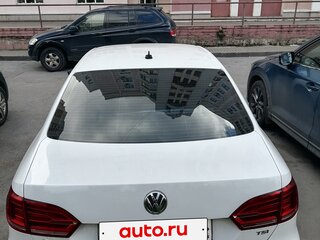 2014 Volkswagen Jetta VI Рестайлинг, белый, 1250000 рублей, вид 4