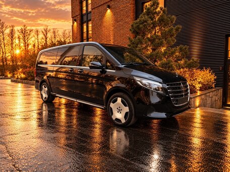 2026 Mercedes-Benz V-Класс Extra Long 300 d экстра длинный III (W447) Рестайлинг 2, чёрный, 13990000 рублей, вид 4