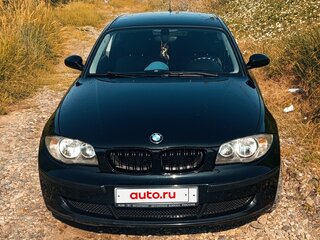 2009 BMW 1 серии 116i I (E81/E82/E87/E88) Рестайлинг, чёрный, 630000 рублей, вид 3