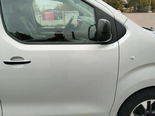 2021 Opel Zafira Life M I, серебристый, 3950000 рублей, вид 2