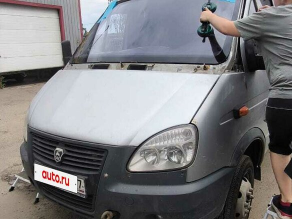 2011 ГАЗ ГАЗель (3302), серебристый, 950000 рублей - вид 1
