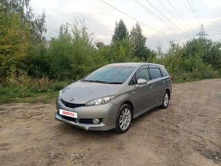 2012 Toyota Wish II, серебристый, 1300000 рублей, вид 1