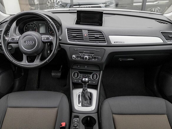 2015 Audi Q3 I (8U) Рестайлинг, белый, 1855000 рублей - вид 6