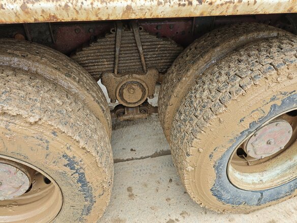 2004 Iveco EuroTrakker, белый, 850000 рублей - вид 23