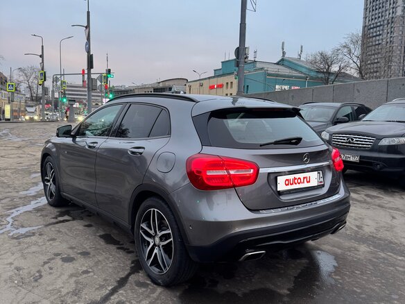 2016 Mercedes-Benz GLA 200 I (X156), серый, 1700000 рублей - вид 10