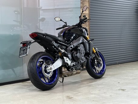 2021 Yamaha MT-09 (FZ-09), синий, 999999 рублей, вид 2