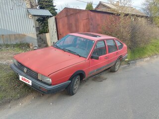 1985 Volkswagen Passat B2, красный, 60000 рублей, вид 2