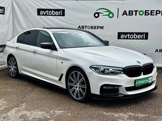 2017 BMW 5 серии 530d xDrive VII (G30/G31/G38), белый, 3468400 рублей, вид 3