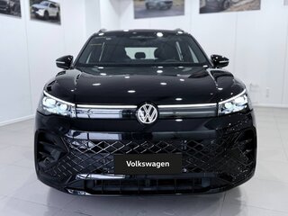 2026 Volkswagen Tiguan L Pro III (China Market), чёрный, 5150000 рублей, вид 4