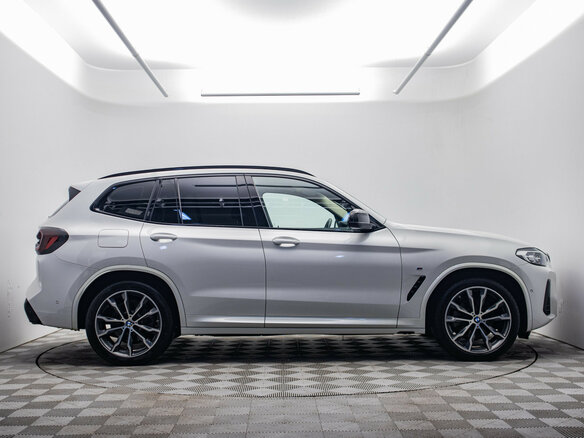 2024 BMW X3 30i xDrive III (G01) Рестайлинг, белый, 5515000 рублей - вид 3