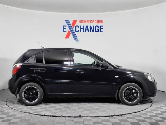 2010 Kia Rio II Рестайлинг, чёрный, 579000 рублей - вид 5