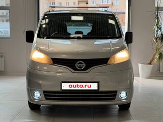 2015 Nissan NV200, серебристый, 900000 рублей, вид 2