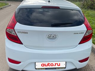 2014 Hyundai Solaris I, белый, 820000 рублей, вид 3