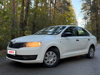 2016 Skoda Rapid I, белый, 449999 рублей, вид 5