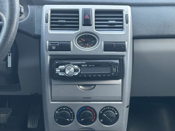 2012 Lada (ВАЗ) Priora I, серебристый, 309000 рублей - вид 15
