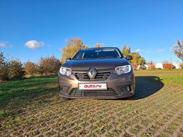 2019 Renault Logan II Рестайлинг, коричневый, 840000 рублей - вид 1