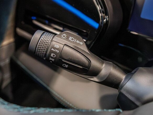 2026 Geely Monjaro I Рестайлинг, белый, 4954990 рублей - вид 20