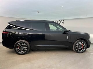 2026 Lynk & Co 900, чёрный, 8925000 рублей, вид 5