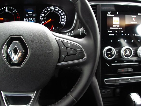 2022 Renault Megane IV Рестайлинг, чёрный, 2150000 рублей - вид 13