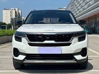 2022 Kia KX3, белый, 1900000 рублей, вид 2
