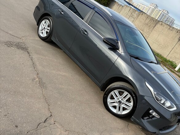 2019 Kia Ceed III, серый, 1370000 рублей - вид 6